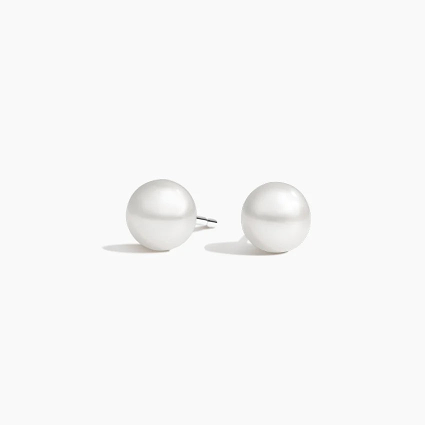 Premium Akoya Cultured Pearl Stud Earrings (6mm)