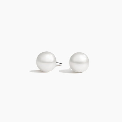 Premium Akoya Cultured Pearl Stud Earrings (6mm)